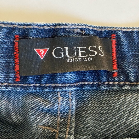 GUESS slim straight Del Mar fit women’s size 29”W/30”L - Picture 5 of 8